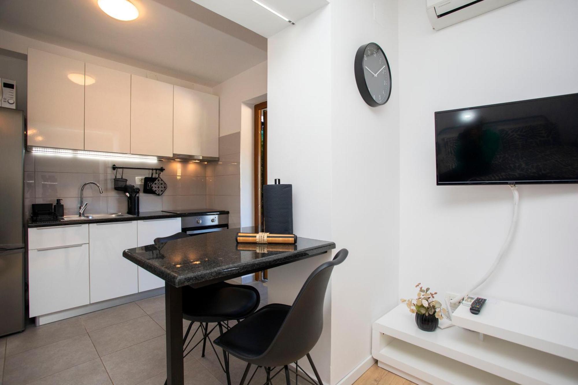 Studio Apartment Mia Rabac Eksteriør bilde