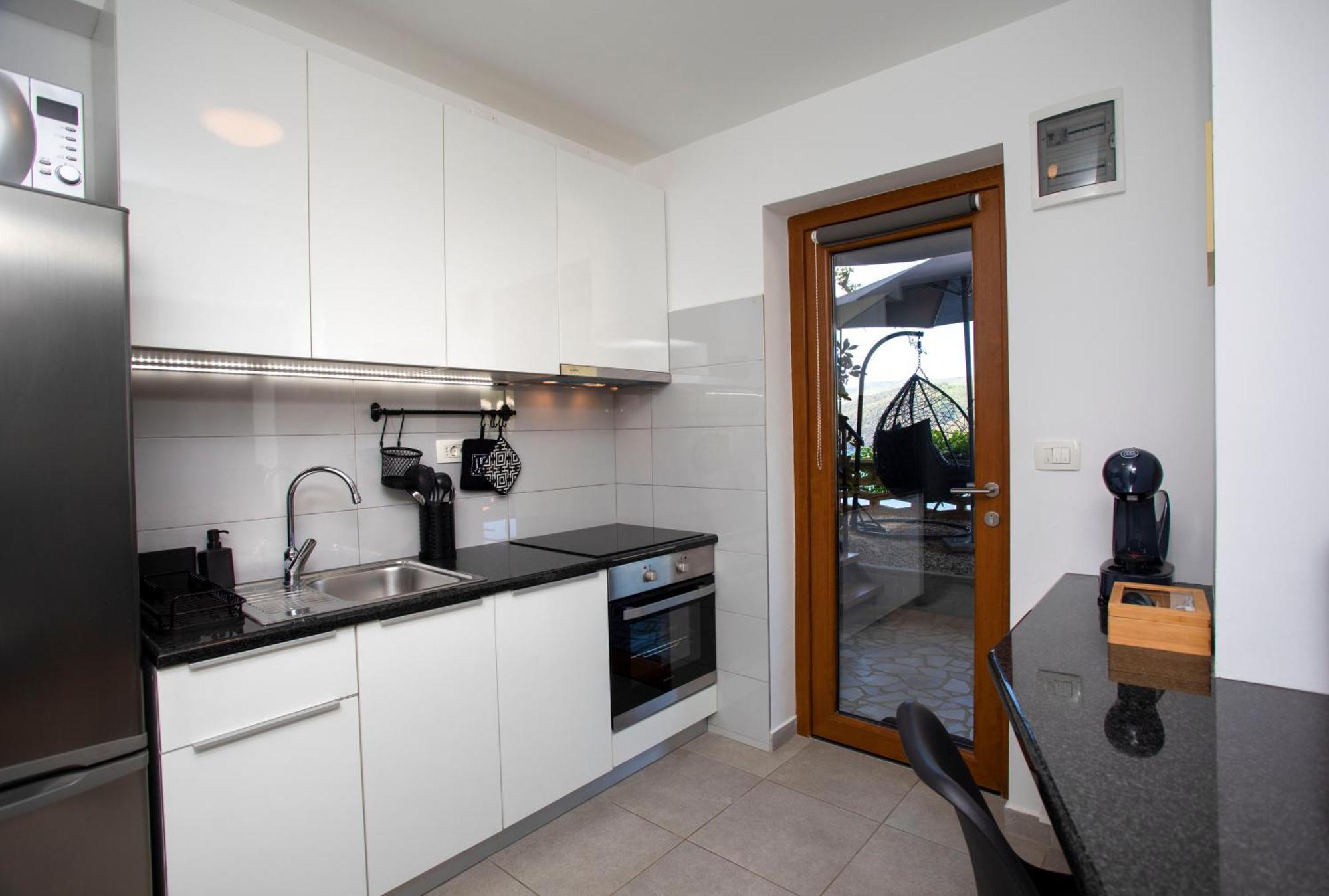 Studio Apartment Mia Rabac Eksteriør bilde